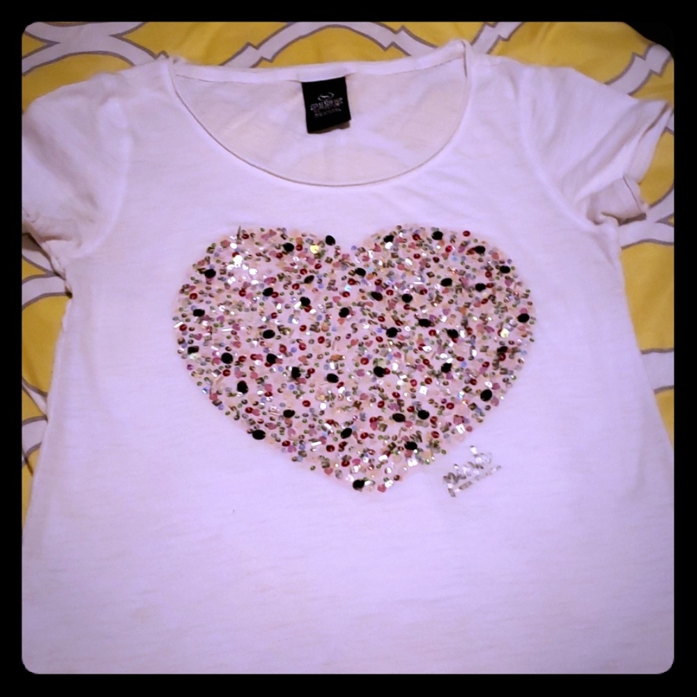 Pink tshirt